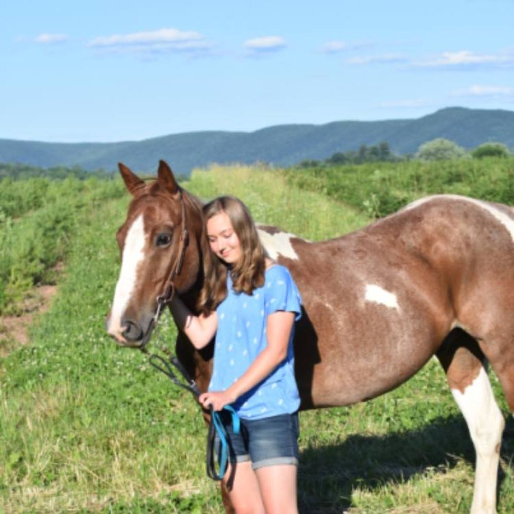Meet your Posher, Elizabeth